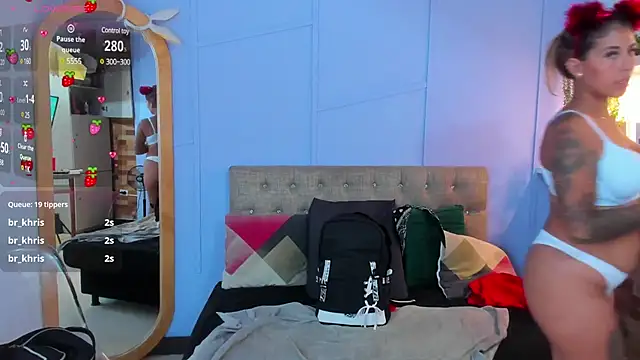 Snapshot of Georgina-coule chatting on 01.23.25 Georgina-coule online show from 01.23.25