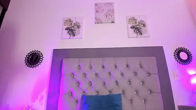 Kylie2211 online show from 03.18.25