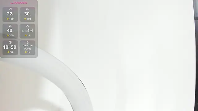 Kylie2211 online show from 04.18.26