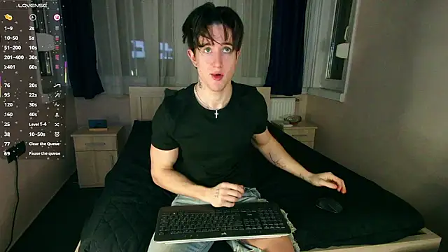 ChristianLevine  online show from 01.15.26