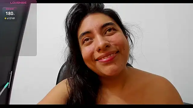 miss eylens online show from 09.30.25