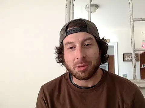 Snapshot of sirchubster chatting on 03.10.25 sirchubster online show from 03.10.25