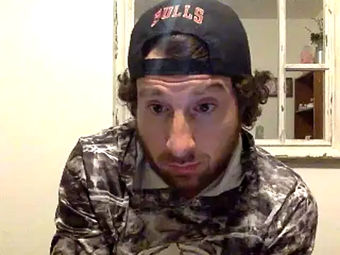 Snapshot of sirchubster chatting on 03.13.25 sirchubster online show from 03.13.25