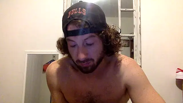 Snapshot of sirchubster chatting on 10.08.25 sirchubster online show from 10.08.25