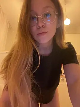 Eva Weyne online show from 12.01.24