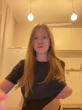 Eva Weyne online show from 10.12.25