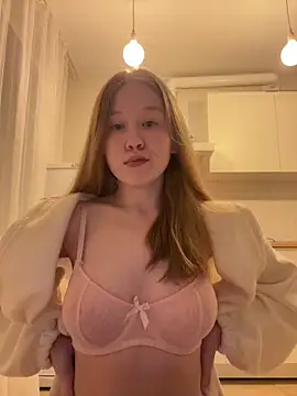 Eva Weyne online show from 03.04.26