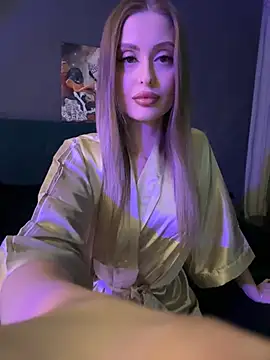 Snapshot of Sweet__Milly chatting on 01.19.25 Sweet  Milly online show from 01.19.25