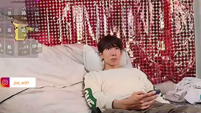 Levii Ackermann online show from 02.17.25