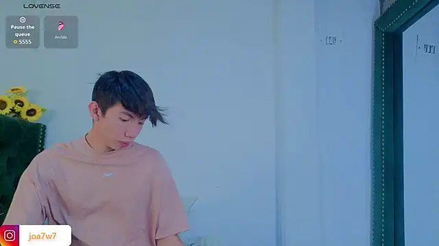 Levii Ackermann online show from 04.18.26