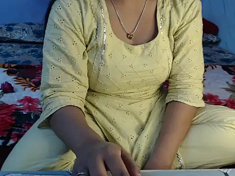 Freya nia online show from 12.14.24