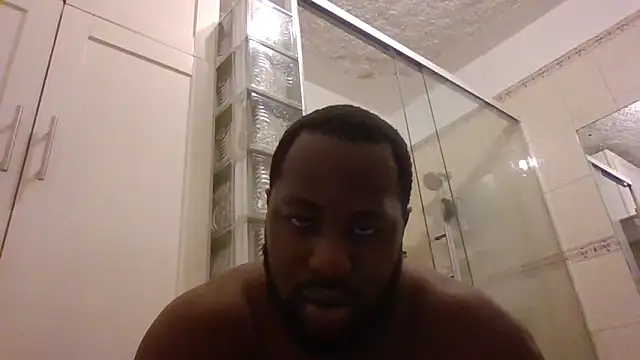 Bighood T online show from 02.17.26