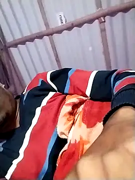 Snapshot of ErRakesh1 chatting on 11.17.25 ErRakesh1 online show from 11.17.25