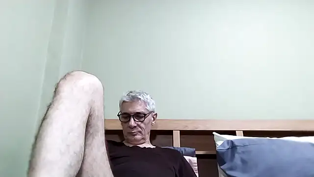 BIGUNCUTHARDCOCK online show from 10.30.25