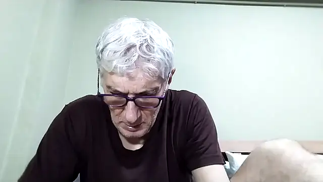 BIGUNCUTHARDCOCK online show from 11.25.25