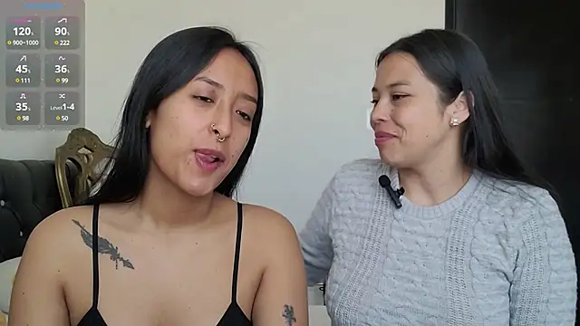 Snapshot of 2SummerLove1 chatting on 12.10.24 2SummerLove1 online show from 12.10.24