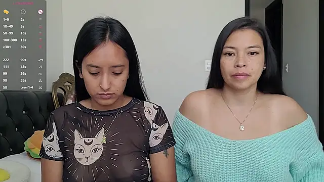 Snapshot of 2SummerLove1 chatting on 01.30.25 2SummerLove1 online show from 01.30.25