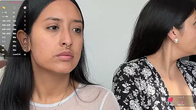 Snapshot of 2SummerLove1 chatting on 03.08.25 2SummerLove1 online show from 03.08.25