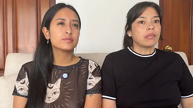 2SummerLove1 online show from 10.27.25