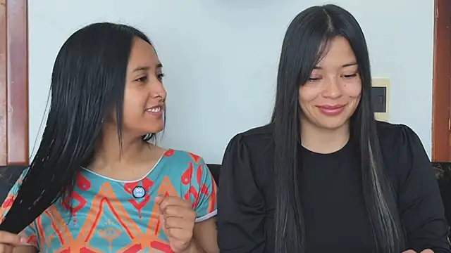 2SummerLove1 online show from 11.17.25