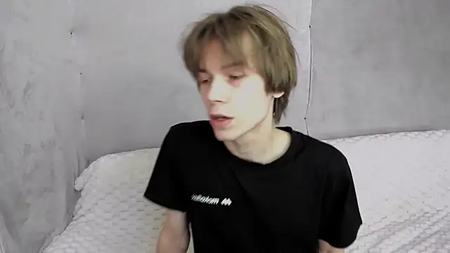 Makentoshi  online show from 09.15.25