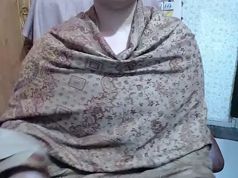 Snapshot of SohanaSabaSexy chatting on 01.06.25 SohanaSabaSexy online show from 01.06.25