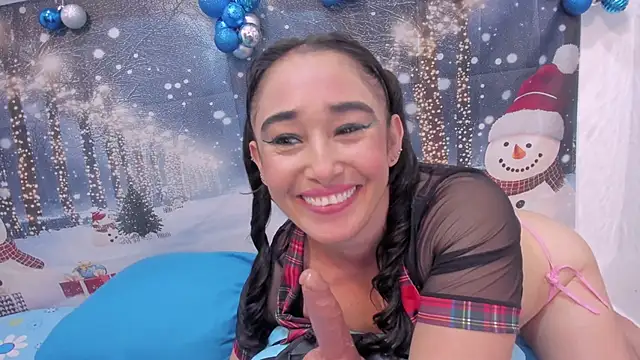 charlotte-11 online show from 12.20.25