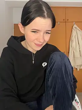 RoxiBlack online show from 02.07.26