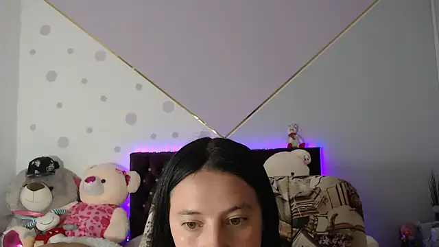 Lorenahot 06 online show from 09.10.25