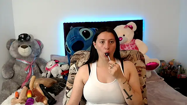 Lorenahot 06 online show from 11.11.25