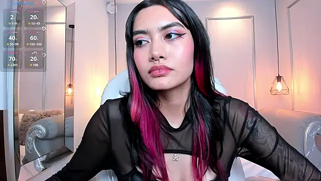 AzuraKindong online show from 01.30.25