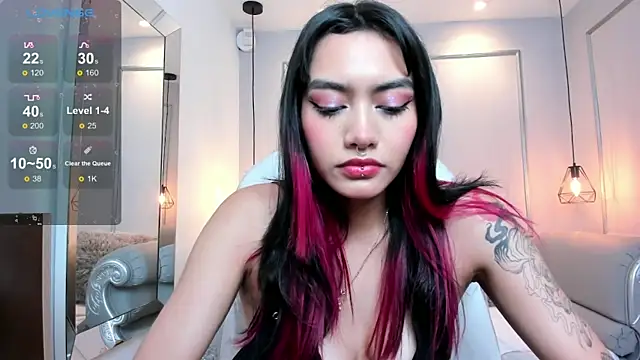 AzuraKindong online show from 02.04.25