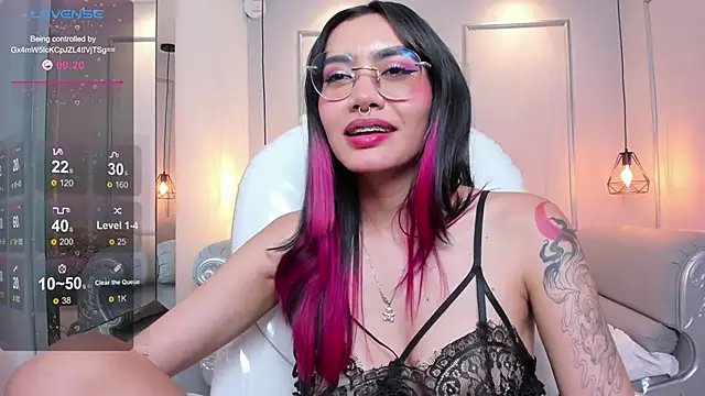 AzuraKindong online show from 02.28.25