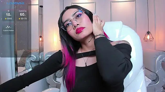 AzuraKindong online show from 03.07.25