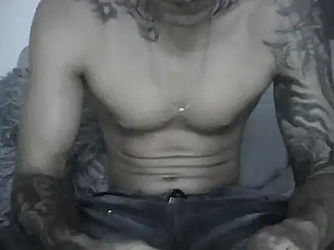 Skater29xx2 online show from 03.17.25