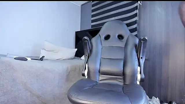 Dancelwashington online show from 04.18.26