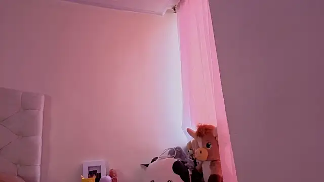 ChanellGV online show from 04.13.26