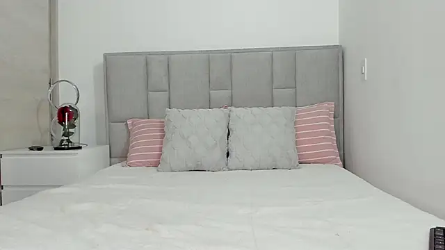 Shana Rymer online show from 02.26.25