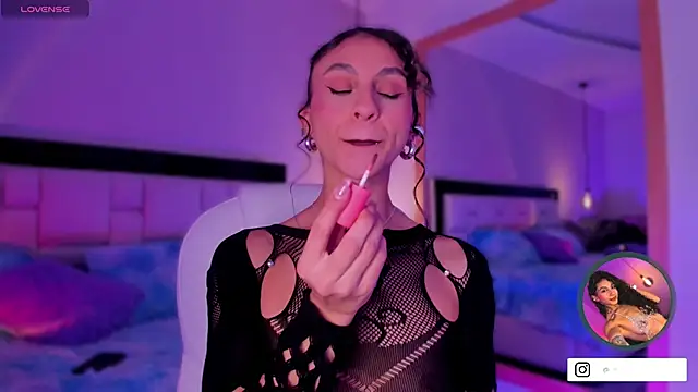 MiissCharlotte online show from 09.17.25