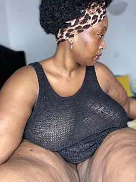 MsWhiteChocolatte online show from 04.04.26