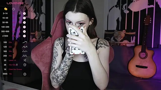 prettybones online show from 12.29.24