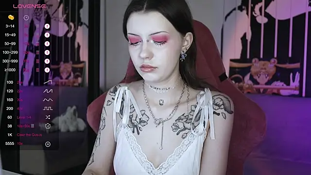 prettybones online show from 01.02.25