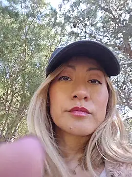 SexyErola27 online show from 03.28.26