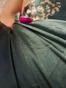 SexyErola27 online show from 04.18.26