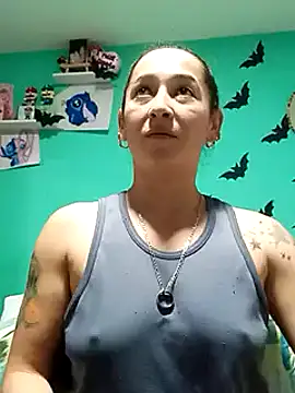 emilypoppy3 online show from 02.11.25