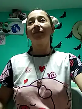 emilypoppy3 online show from 02.17.25