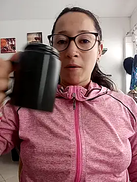 emilypoppy3 online show from 02.25.26