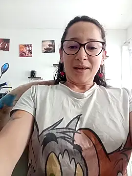 emilypoppy3 online show from 03.02.26