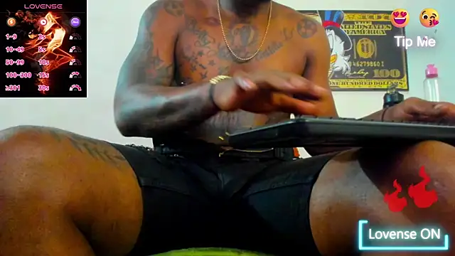 wotton 17 online show from 10.23.25