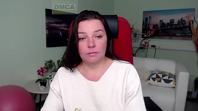 Lily flower7 online show from 11.26.25